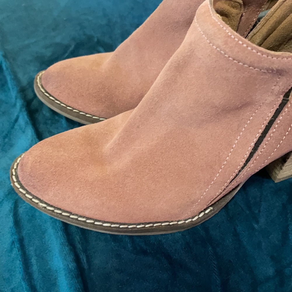 Jeffrey Campbell, size 8. Pretty in pink! Excellent condition upper. - Picture 4 of 12